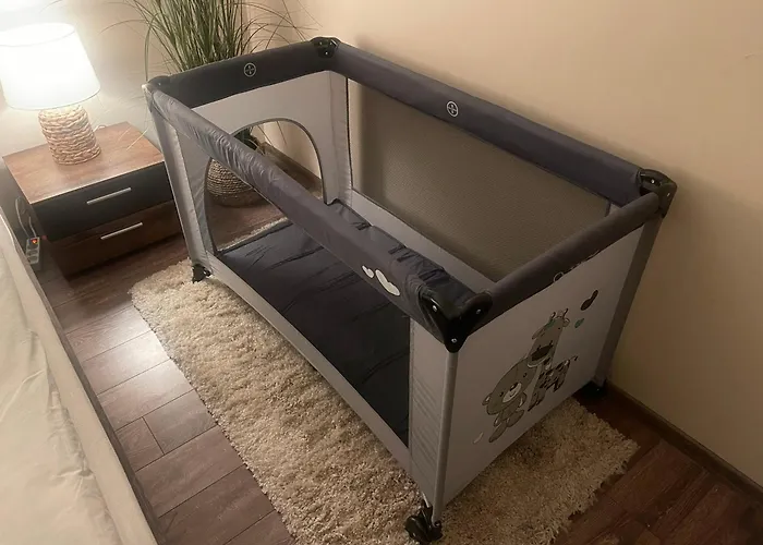 Edge Hideaway Apartment *